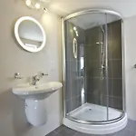 Cresta 4*