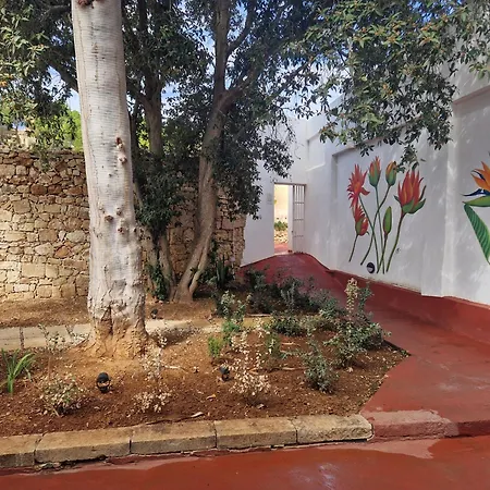 Cresta شقة فندقية 4*