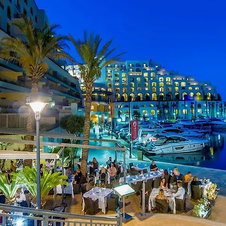 Cresta Appart hôtel 4*